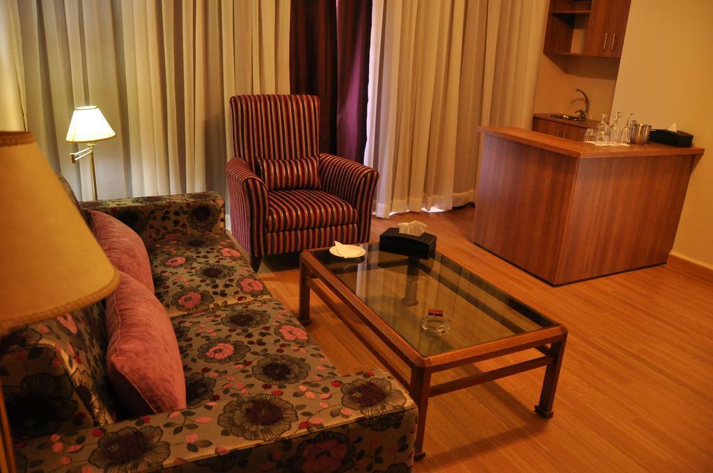 Orient Prince Hotel Beirut Rum bild