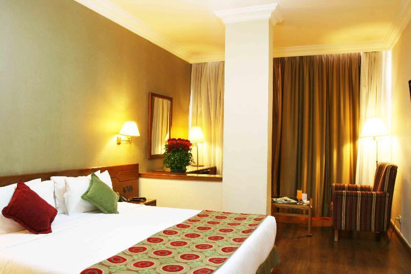 Orient Prince Hotel Beirut Exteriör bild